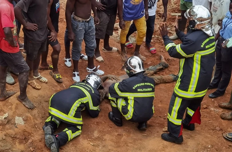 Tragédie à Verneuil: Un jeune de 15 ans perd la vie, enseveli sous un déluge de sable